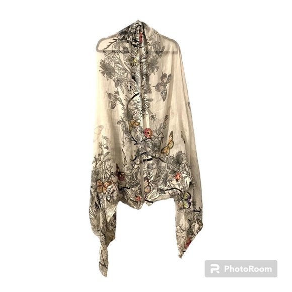 Faliero Sarti Accessories - Faliero Sarti Italia Scarf/Shawl with Embroidery
